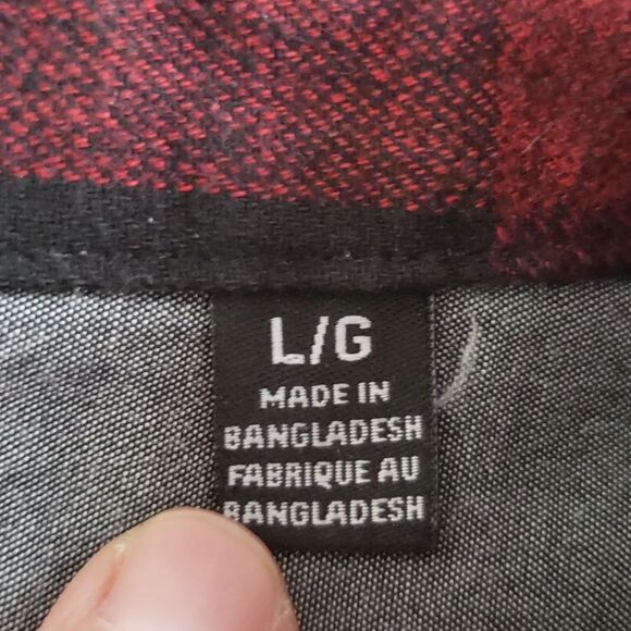 Kenneth Cole Shirt Mens Size Large Flannel Black Red Buffalo Plaid - Picture 5 of 8
